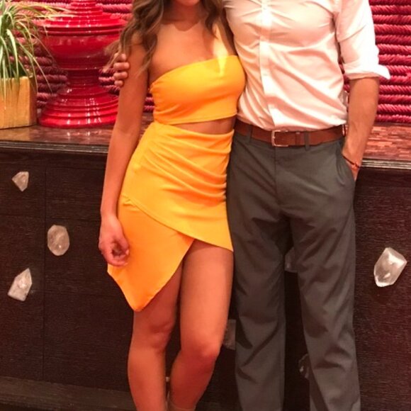 strapless yellow two piece set - Picture 2 of 6